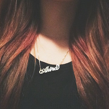 CELEB STYLE NAME NECKLACE
